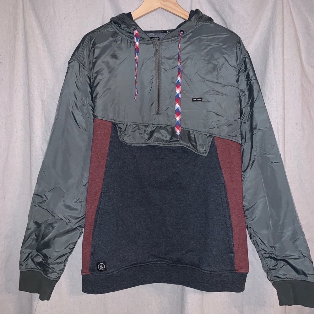 Volcom Men’s Hoodie Sweatshirt